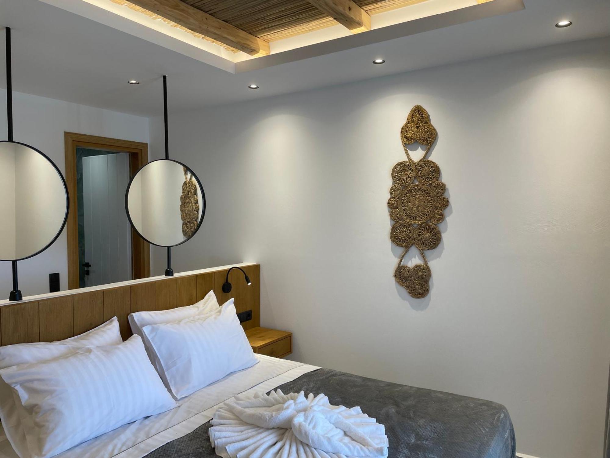 Latramys Suites Mikri Vigla Exterior foto